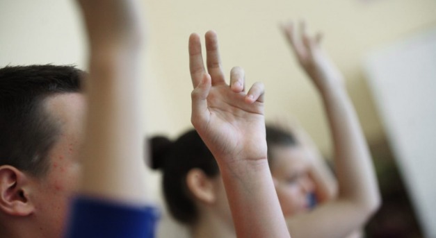 Hogyan választható el a a totál kamu a véleménytől?